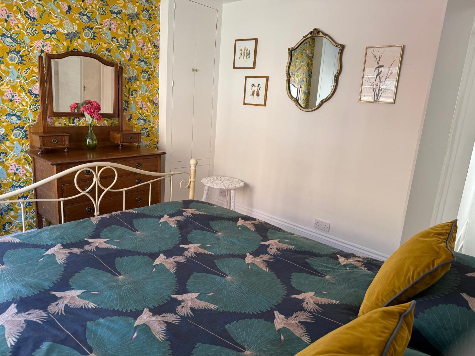 North Laine Sunny Cottage - Parking Available Hove Exterior foto